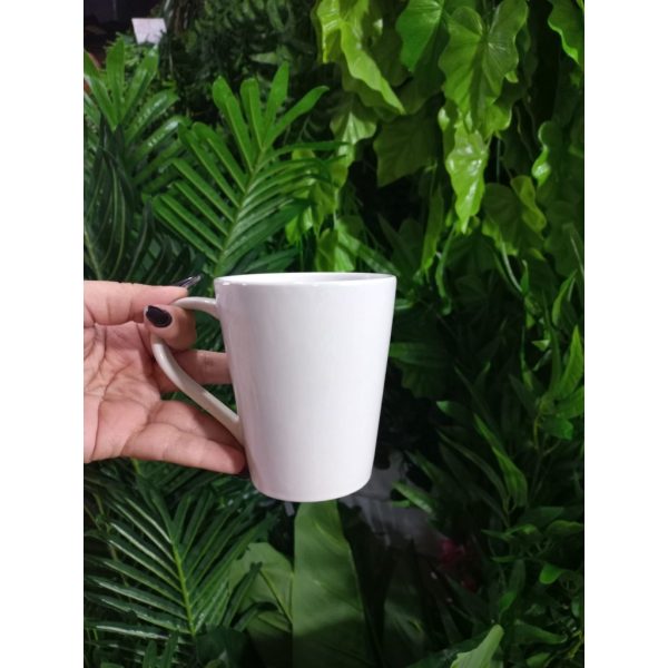 Caneca Tulipa Branca - Hr Porcelanas