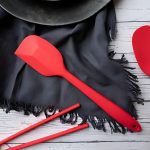 SILICONE  ESPÁTULA RETA 27CM VERMELHO - Imagem 3