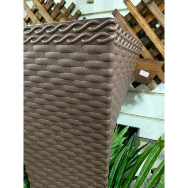 Vaso Para Planta Rattan Pequeno Modelo Twister 12 Litros