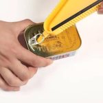 Abridor Multifuncional De Metal E Corpo De Plastico Para Latas E - Imagem 5