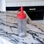 Bisnaga Para Molhos De Plastico Com Tampa Dosadora - Imagem 3