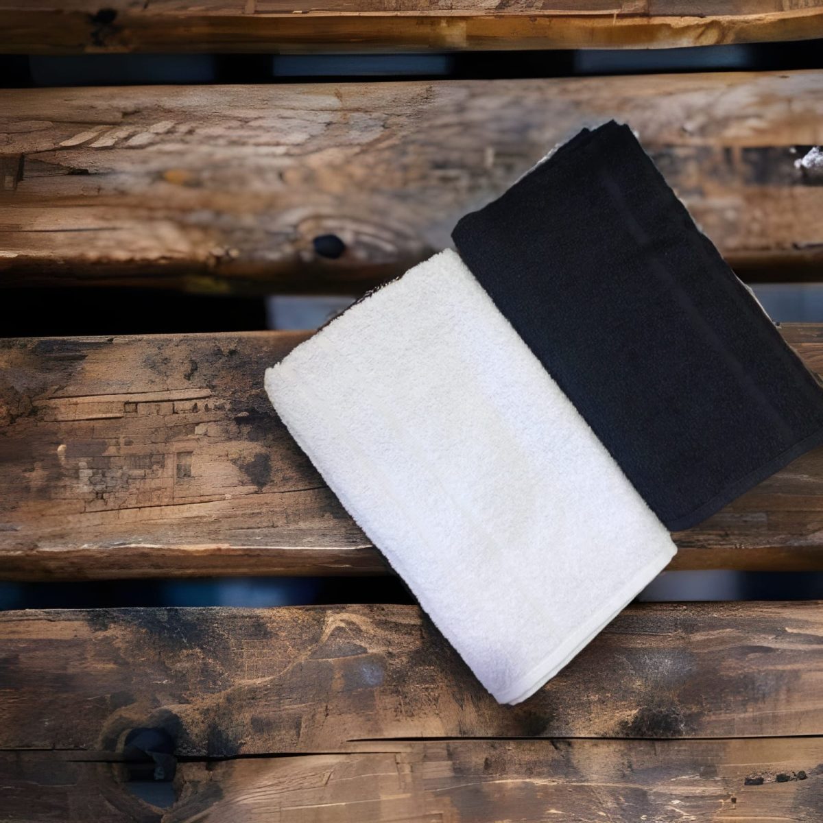 fa14b462cded160e455025ec24983100.jpeg Toalhas De Rosto Profissional 100% Algodão - Preto, Branco - Imagem 4
