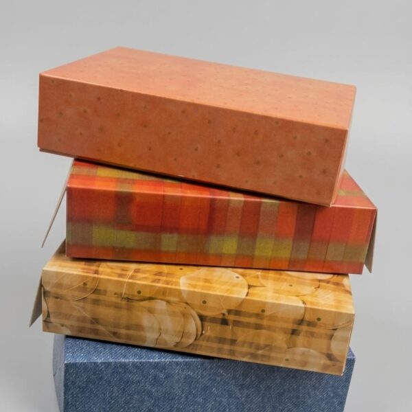 Caixa de Papel Presente 19x16x4,9